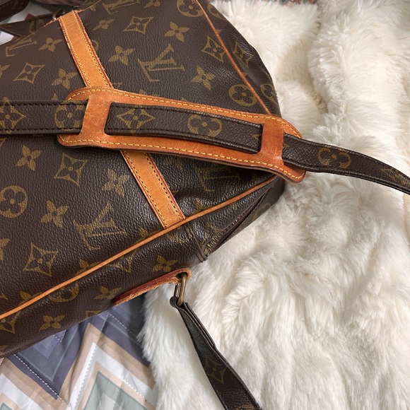 Louis Vuitton Women's Monogram Danube
Crossbody Bag - Picture 7 of 16